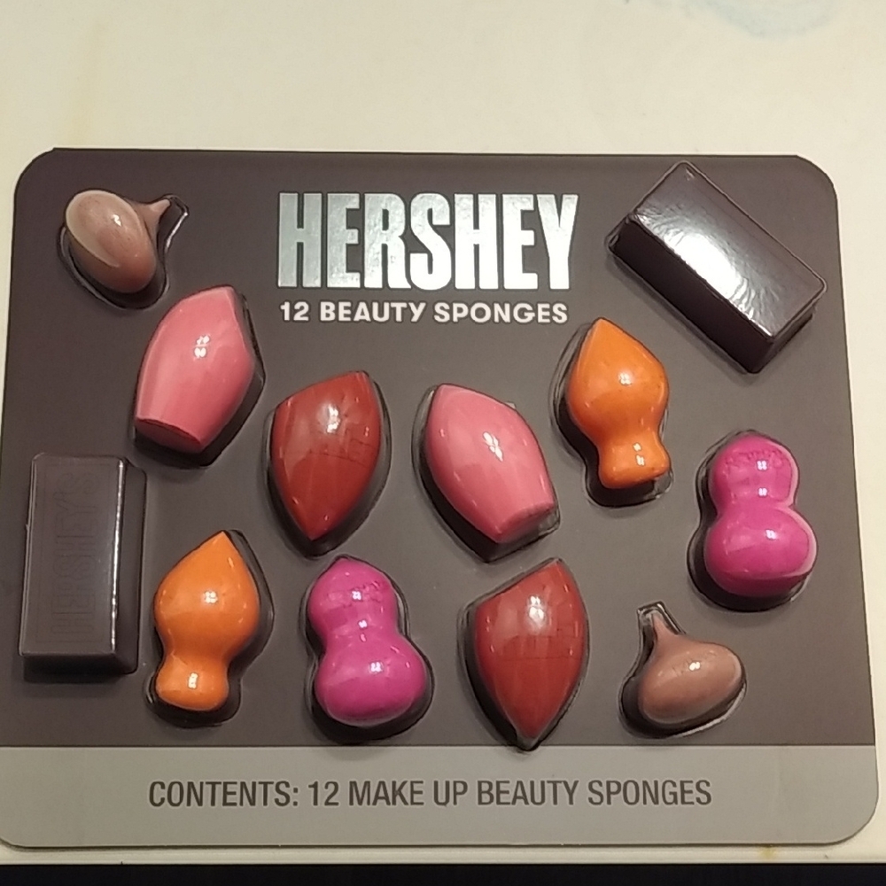 Hershey Beauty Sponge Set